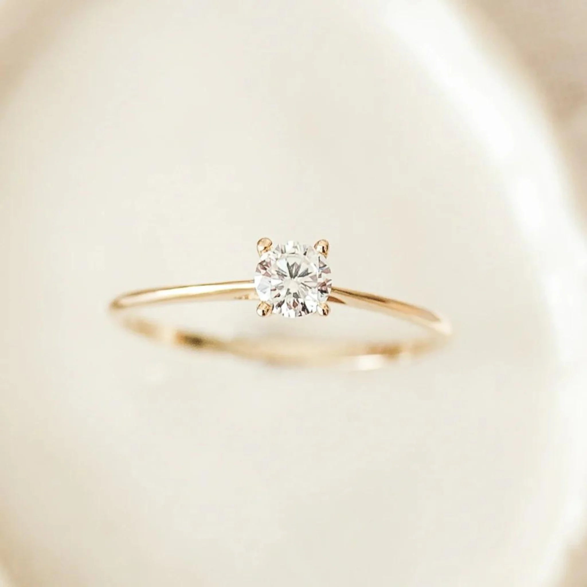 Solitaire Diamond Ring 0.3 ct.