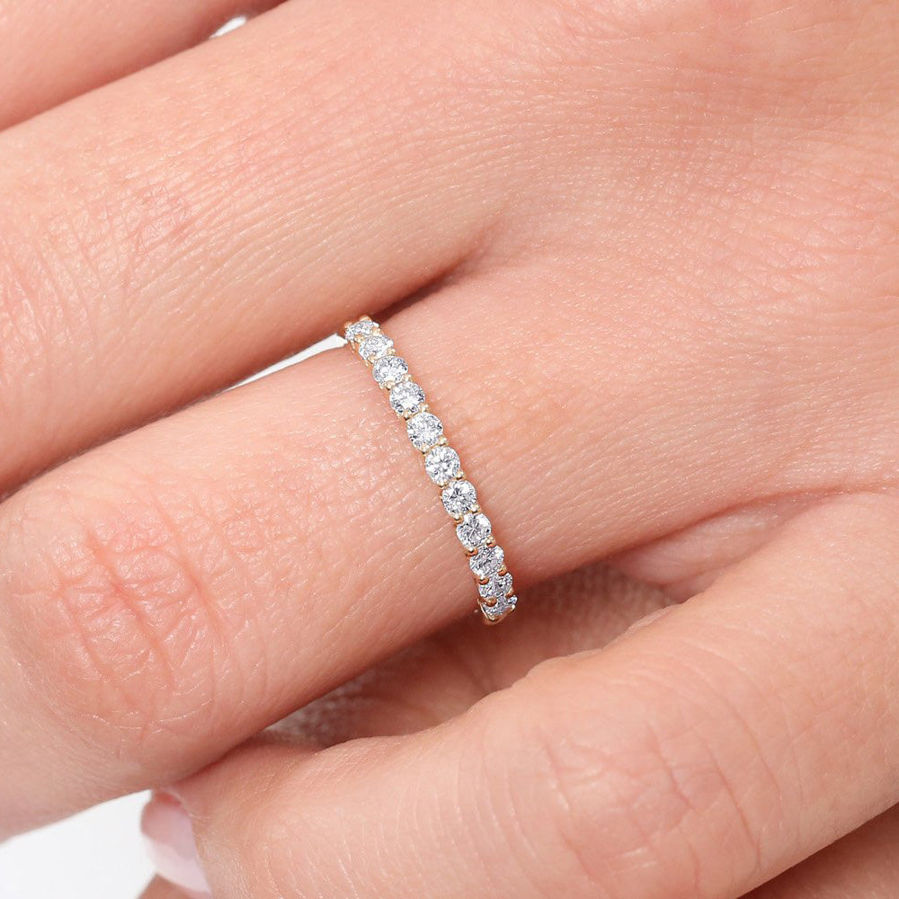 10k 11 Stone U-Shaped Diamond Wedding Band