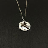 Collier gravé Steed