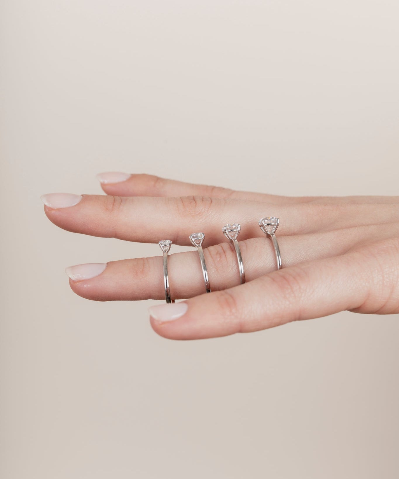 The Round Solitaire